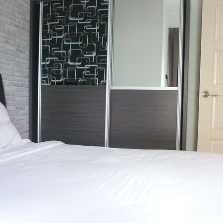 2 Bedrooms & 2 Bathrooms Near New Gurney Bay 조지타운 외부 사진